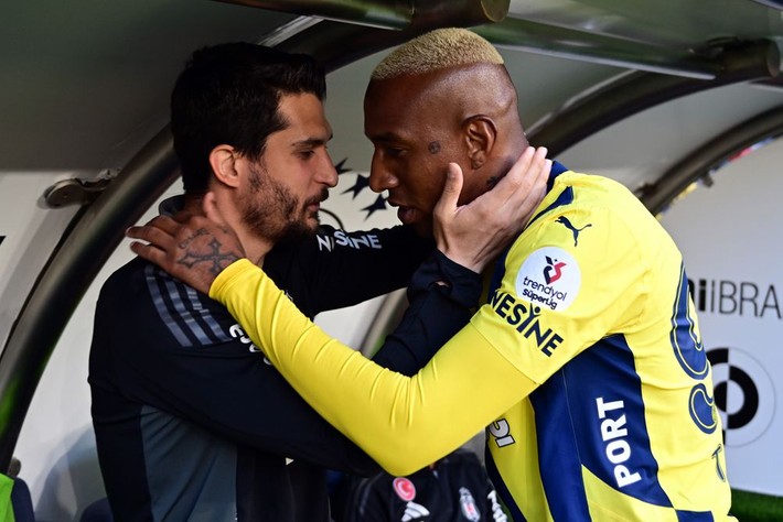 Jose Mourinho En Nesyri'nin isyanını görünce şaşırdı: Ben Talisca ile oynamak istemiyorum - Resim: 11