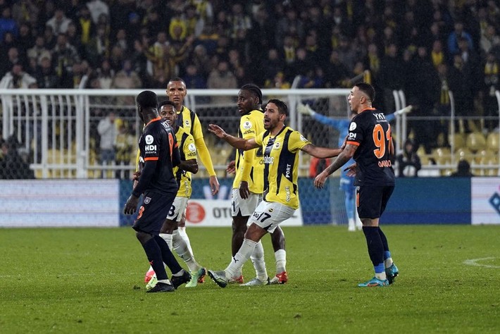 Ali Koç Mourinho'ya tazminat ödemeyecek üstüne bir de para alacak! Sözleşmedeki can alıcı detay ortaya çıktı - Resim: 3