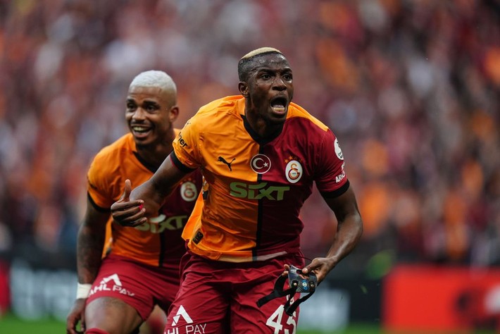 Dursun Özbek 6 futbolcunun hesabını kesti: Kutlamaları yapın sonra kendinize yeni bir kulüp bakın - Resim: 2