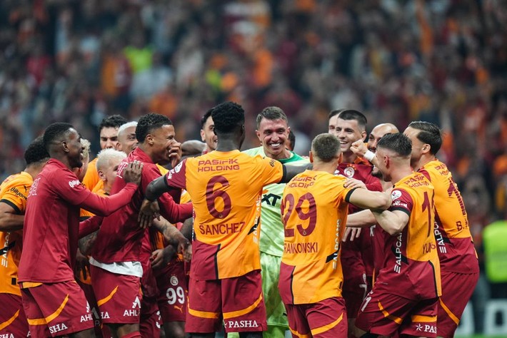 Victor Osimhen kalırsa Galatasaray 3 yıl daha şampiyon olur! - Resim: 3