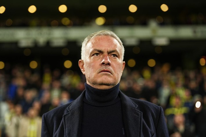 Jose Mourinho için 'o paraları sana yedirirler' demişti haklı çıktı! Ali Koç'un sabrı taştı - Resim: 2