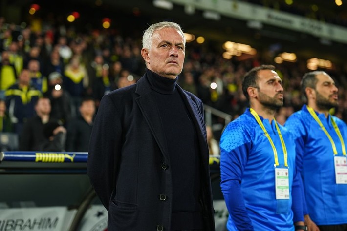 Jose Mourinho için 'o paraları sana yedirirler' demişti haklı çıktı! Ali Koç'un sabrı taştı - Resim: 7