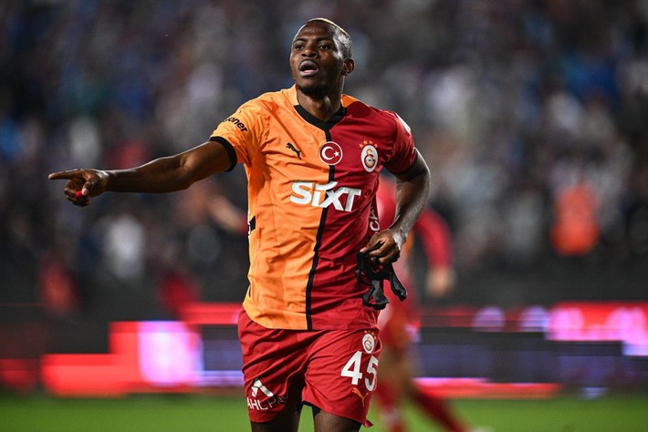 Osimhen için Chelsea, Juventus, Manchester United derken 925 milyon euroluk dev kulüp devreye girdi - Resim: 6