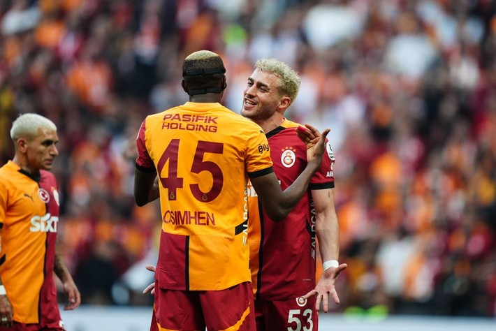 Dursun Özbek Diego Carlos, Skriniar ve Zaha'nın kabusu olan sağ beki istedi! 1 ay önce Fener'i tek başına yıkmıştı - Resim: 7