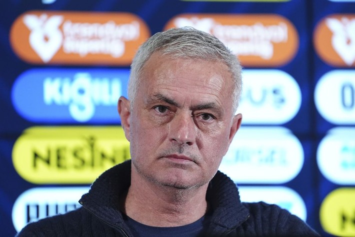 Ali Koç Muslera'nın yüzünden Mourinho'yu kovacak: Adamın gol sayısı bizim üç futbolcuyla aynı - Resim: 3