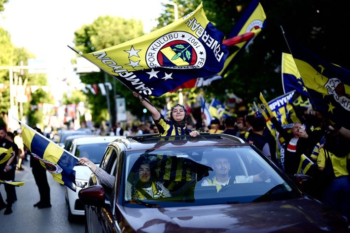 Ali Koç 5 milyon euro harcadı 255 milyon euro kazandı: Fenerbahçe'yi dünya izledi dünya! - Resim: 18