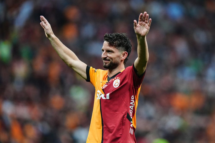 2-0'dan sonra 3 futbolcunun cezasını kesti: Siz Galatasaray'ın topçusu değilsiniz - Resim: 5