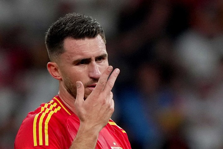 Dursun Özbek'e Juan Mata'dan 75 milyon euroluk sol stoper jesti! Daha önce Morata'yı da göndermişti - Resim: 7