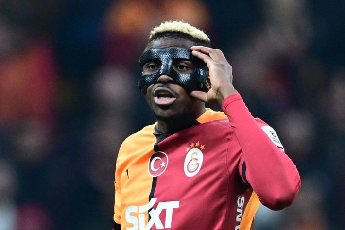 Dursun Özbek'in imdadına Tadic'le Ziyech yetişti: Sizin sayenizde kaleci sorunumuz bitti - Resim: 10