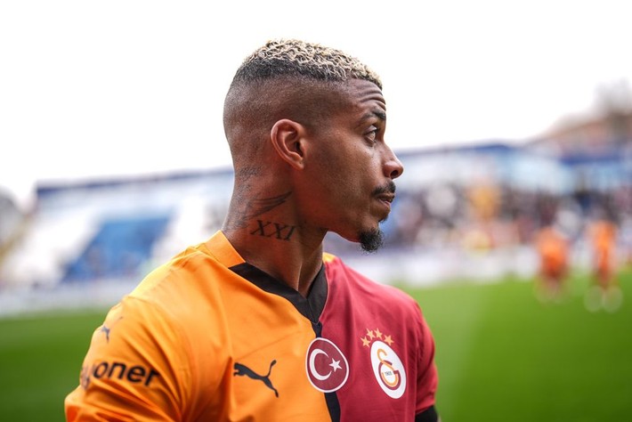 Dursun Özbek'le Lemina arasında kriz üstüne kriz! Yıldız futbolcunun karın ağrısı belli oldu - Resim: 5