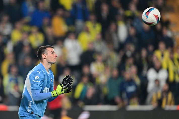 Uğurcan Çakır Livakovic'in Fenerbahçe kariyerine son verdi! 10 milyon euroya iş bitti - Resim: 7