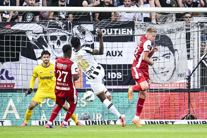 Dursun Özbek Mertens ve Batshuayi'nin bir telefonuyla kaleci krizini bitirdi: Biz yeni Courtois'i bulduk - Resim: 6