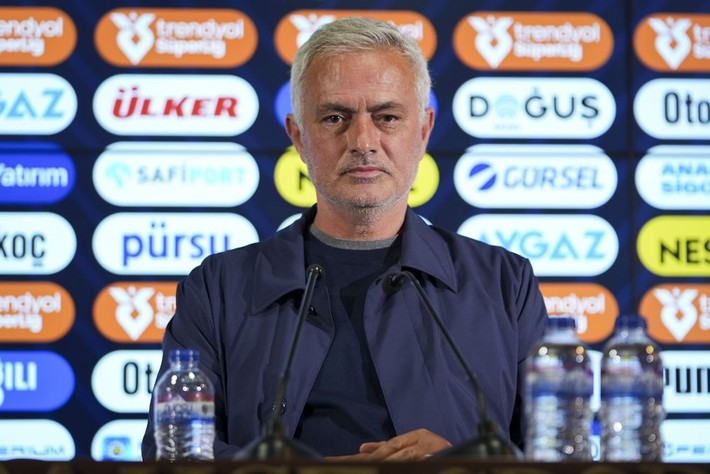 Ali Koç'un yeni transferini duyurdu: Milan'ı elinin tersiyle itti 8 M.€'ya Fenerbahçe'ye imza attı - Resim: 7