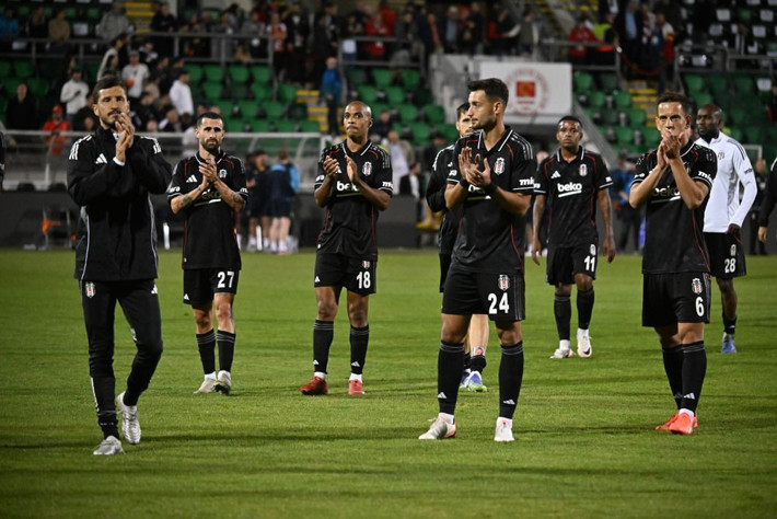 4-1'in ardından kendini affettirdi! Gönderin gitsin deniyordu ama son bir şansı hak ediyor - Resim: 11