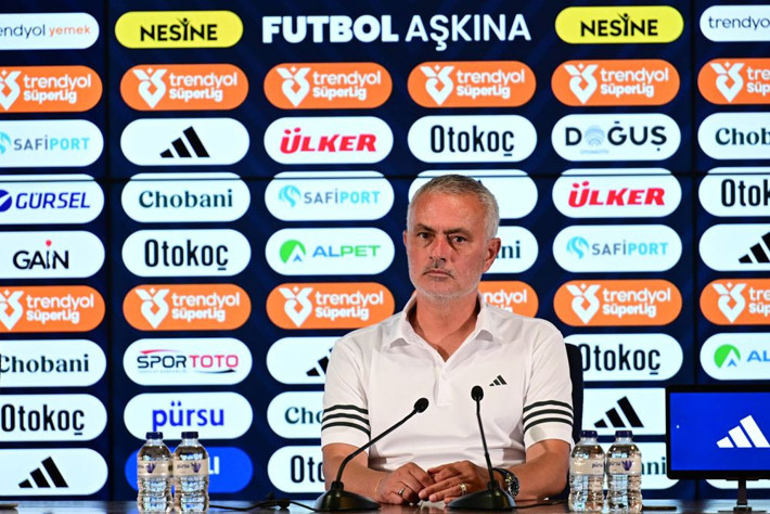 Devin Özek'ten Jose Mourinho'ya tam 12 orta saha teklifi! - Resim: 7