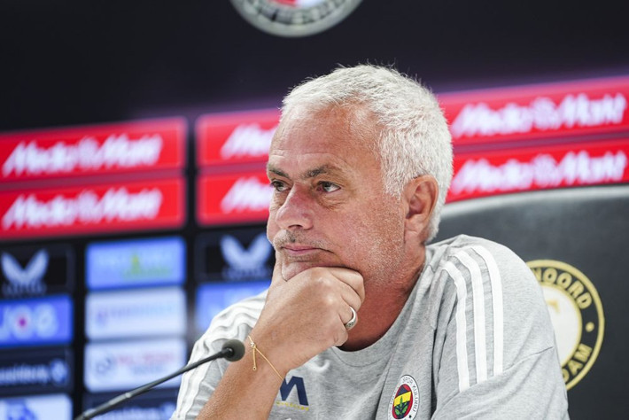 Jose Mourinho'nun yeni takımı belli oldu: Kovulur kovulmaz 530 milyon euroluk takımla anlaştı - Resim: 8