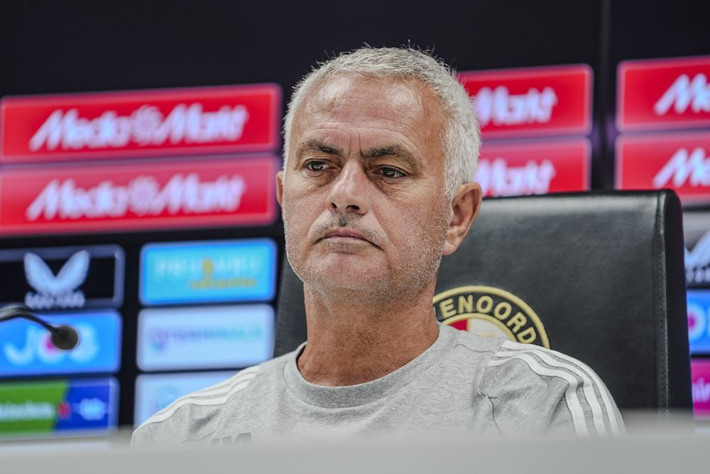 Jose Mourinho'nun yeni takımı belli oldu: Kovulur kovulmaz 530 milyon euroluk takımla anlaştı - Resim: 9