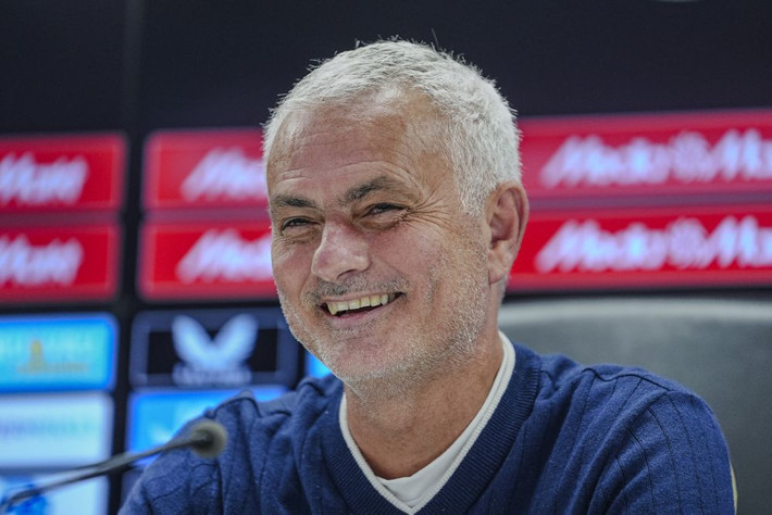 Jose Mourinho'nun yeni takımı belli oldu: Kovulur kovulmaz 530 milyon euroluk takımla anlaştı - Resim: 11
