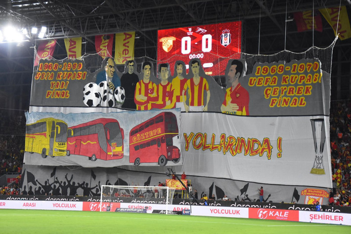 Göztepe'den "Efsane tekrar Avrupa yollarında" koreografisi - Resim: 1