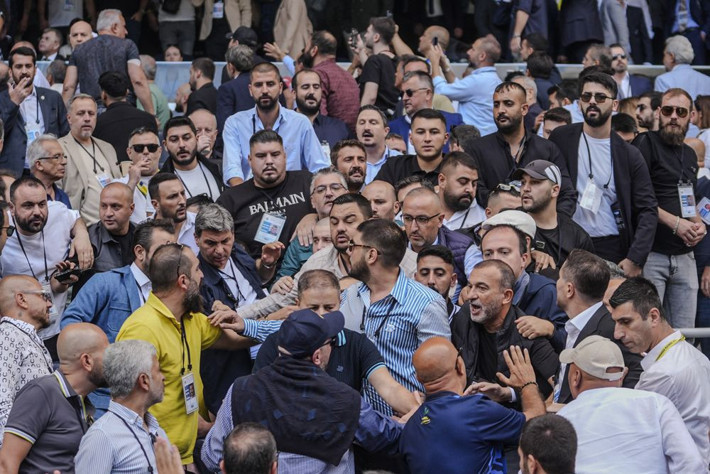 Fenerbahçe seçiminde görmedikleriniz! Ali Koç ile Sadettin Saran... - Resim: 98