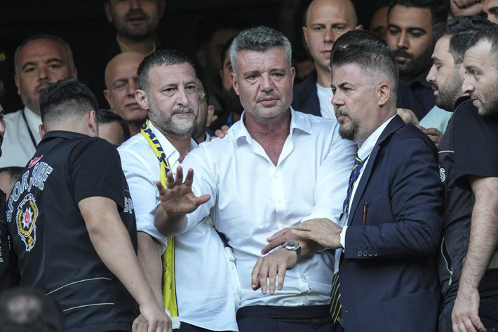 Sadettin Saran başkan seçildi asıl kaos şimdi başladı: Fenerbahçe bakkal dükkanı değil - Resim: 5