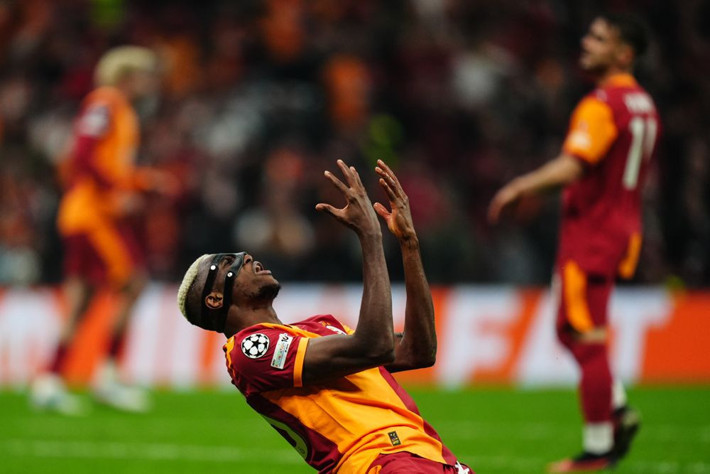 1-0'ın faturası olmaz mı tabii ki olur! Okan Buruk yıldız futbolcuyu 1 dakika bile oynatmadı - Resim: 7