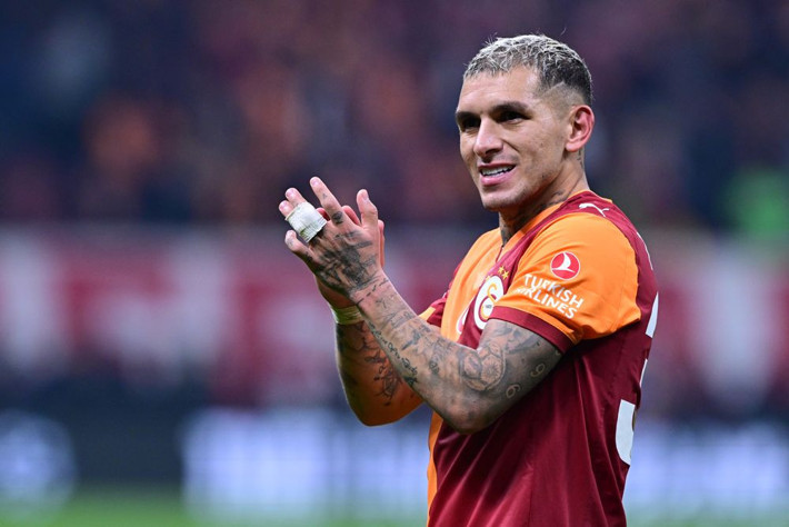 Dursun Özbek Edson Alvarez'in maaşıyla yıldız futbolcunun işini bitirdi! Yeni kontrat kapıda - Resim: 2