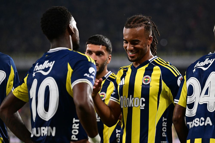 Jhon Duran'a üç kulüpten teklif var! Eğer Sadettin Saran onay verirse Kolombiyalı yıldız gidecek - Resim: 2