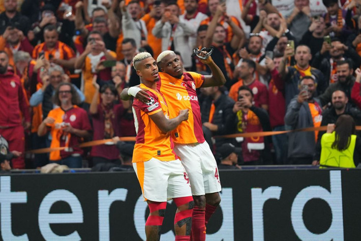 Okan Buruk Vitor Pereira'nın scoutlarını görünce şaşırdı: Tam 5 Avrupa devi Rams Park'ta gelmiş - Resim: 5