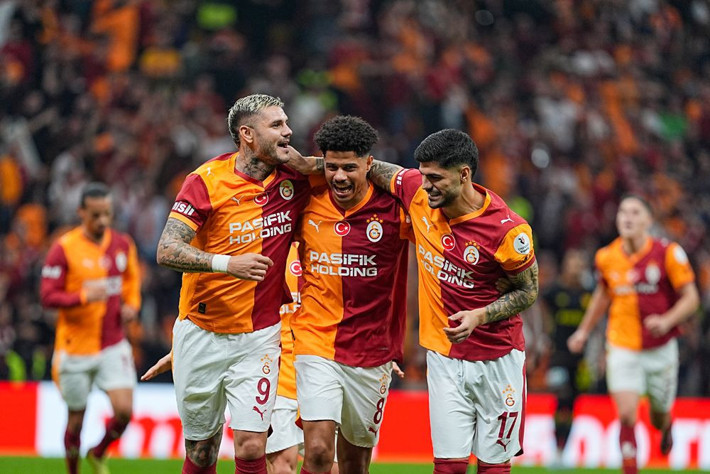 En Nesyri, Jhon Duran ve Talisca'yı alacağınıza sadece Osimhen'i alsaydınız... - Resim: 10