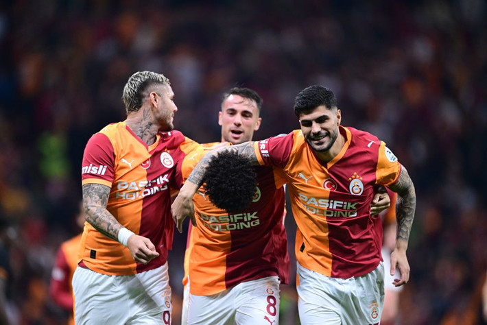 Okan Buruk 50 milyon euroluk yıldızı kaybetti! Galatasaray'da artık 4. tercih oldu - Resim: 5