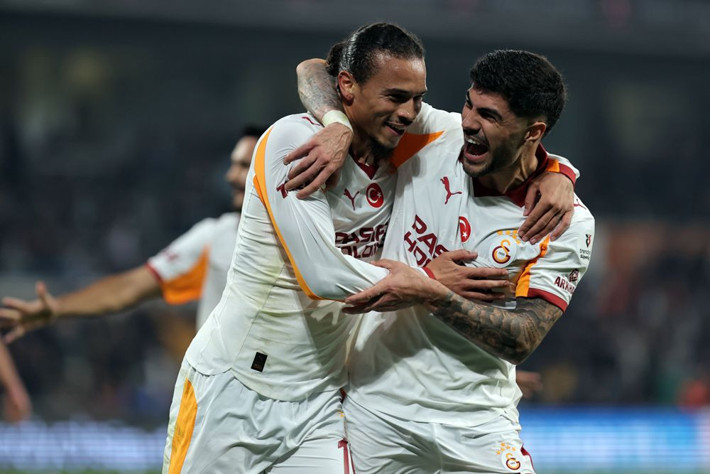 Zaha, Ziyech ve Tete'den daha kötü çıktı: Maç seçiyor bu adamla bu iş yürümez! - Resim: 4