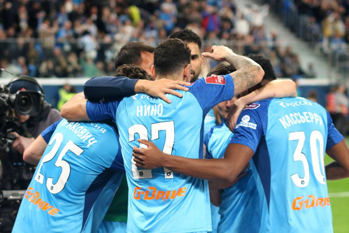 Dursun Özbek Brezilya Milli Takımı'nın stoperini getiriyor! - Resim: 3