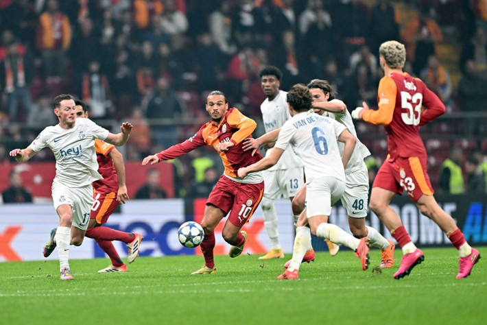 Galatasaray-Union Saint-Gilloise maçından sonra çok konuşulacak sözler: Canın cehenneme... - Resim: 7
