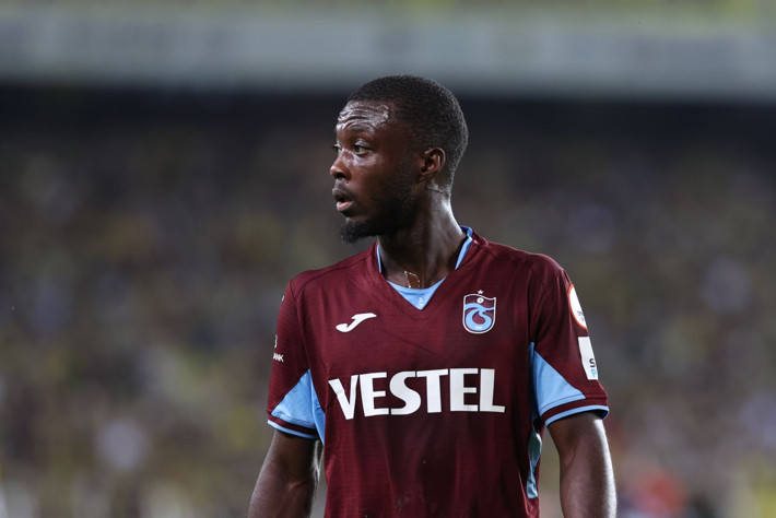 Nicolas Pepe büyük tepki topladı! Ailesini terk etmesinin sebebi... - Resim: 5