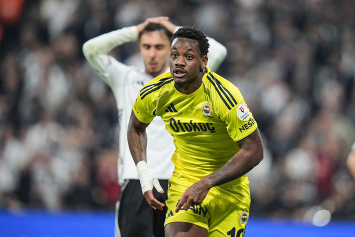 Fenerbahçe 21 milyon euro maaş veriyordu! Jhon Duran'ın sözleşmesi feshedildi Kolombiyalı golcü Zenit'e gitti - Resim: 7