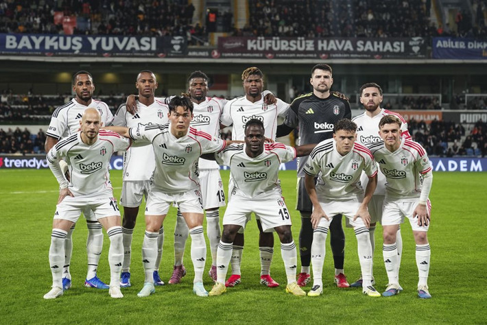Ersin Destanoğlu ve Mustafa Hekimoğlu... Beşiktaş'tan özkaynak 3 puanı - Resim: 5