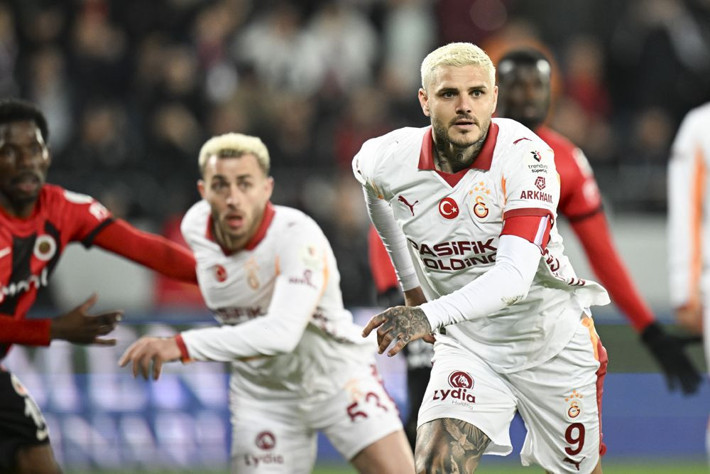 Leroy Sane attı Yunus Akgün ofsaytta diye gol sayılmadı! Trio 14 pozisyonu tek tek açıkladı - Resim: 4