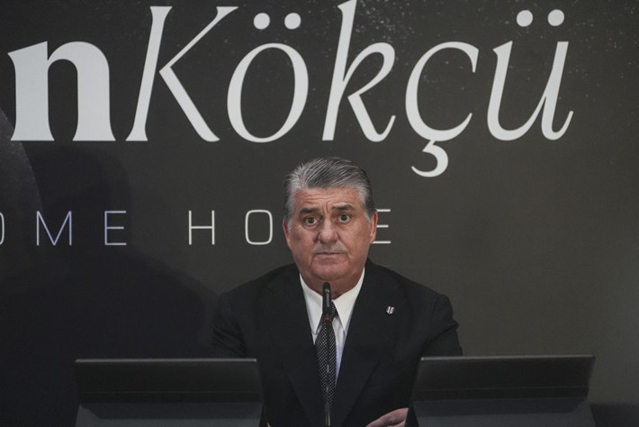 Serdal Adalı transfer yapılacak bölgeleri açıkladı: Vlahovic, sol bek, kaleci ve kanatlar... - Resim: 2