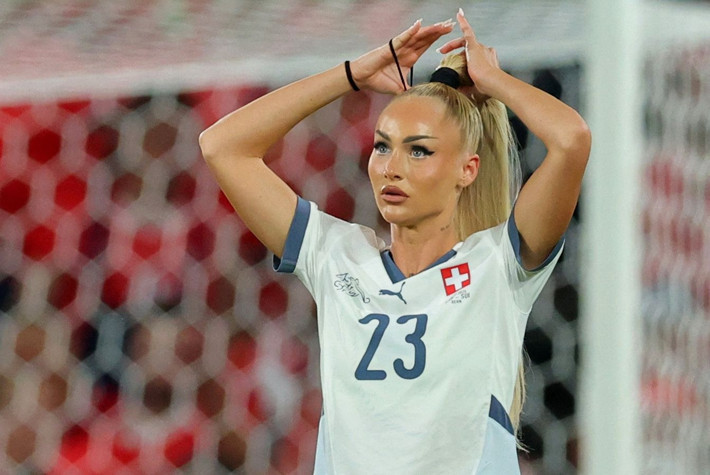 Alisha Lehmann: Messi ve Ronaldo'dan daha iyiyim - Resim: 3
