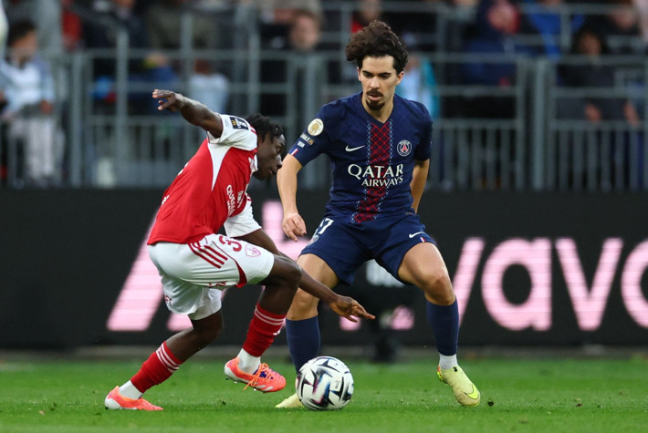 2025 yılında dünyanın en iyi futbolcusu adayları açıklandı! 15 kişilik listede tek Türk var - Resim: 9