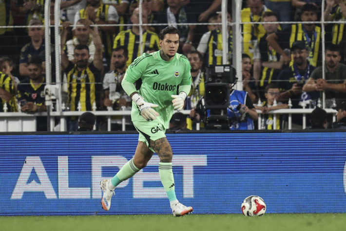 Derbi öncesi PFDK'ya Ederson savunması! M. City'de de aynısını yapmış - Resim: 3