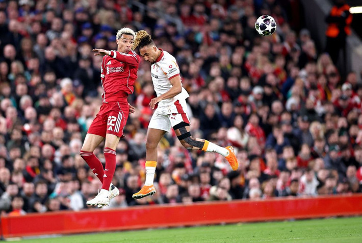 4-0'dan sonra İngiliz basınından Arne Slot değerlendirmesi: Galatasaray sayesinde kendi geleceğini kurtardı - Resim: 7