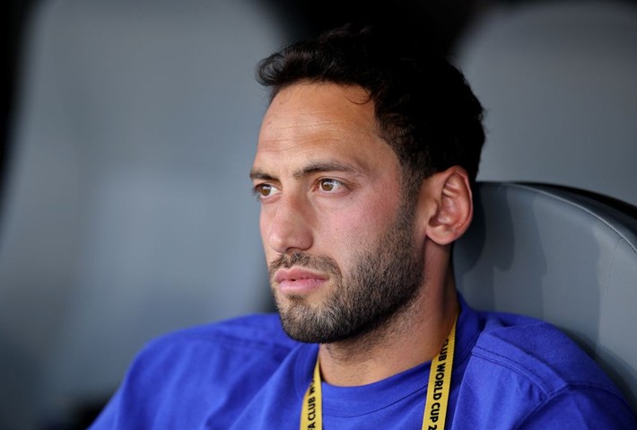 Osimhen transferi iptal! Hakan Çalhanoğlu, Jonathan David ve Petrovic Galatasaray'da! - Resim: 11