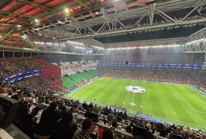 Galatasaray'dan Filistin için ses getiren koreografi - Resim: 3