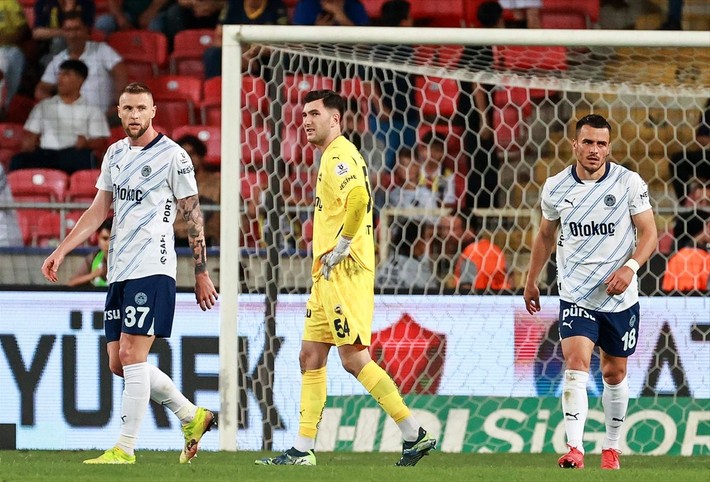Jose Mourinho Skriniar yerine eski öğrencisini bedavaya alacak - Resim: 3