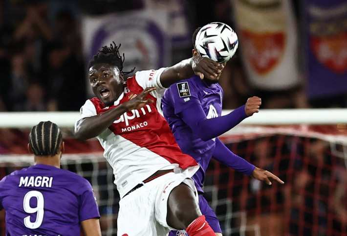 Özbek Monako'dan ayrılmıyor! Önce Singo şimdi ise... - Resim: 5