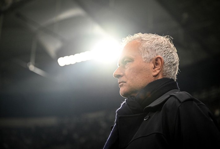Ali Koç Jose Mourinho'nun görevine son veriyor! Portekizli teknik adamın tazminatı hesaplanıyor... - Resim: 3