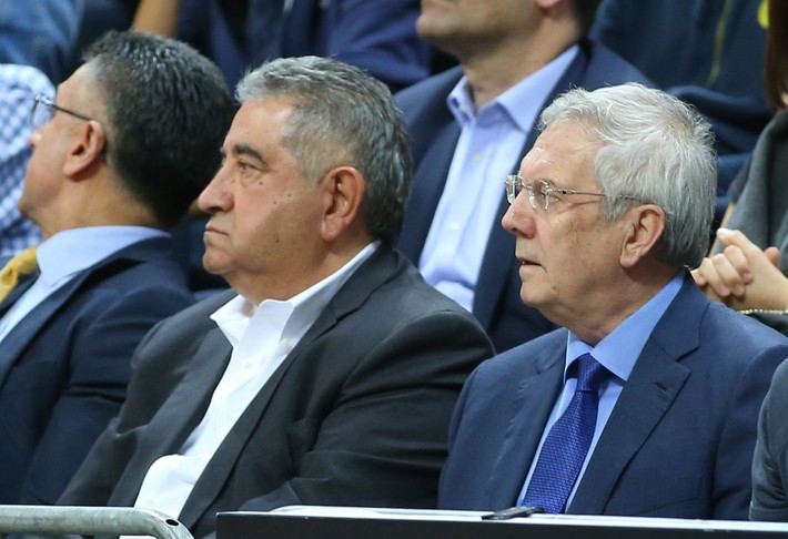 Ali Koç Emre Belözoğlu'na anahtarları teslim etti! Fenerbahçe'nin 'futbol aklı' belli oldu - Resim: 4