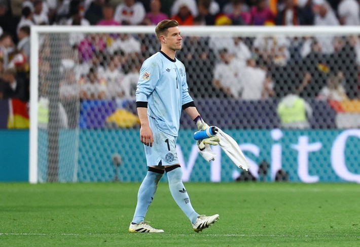 Buruk'un yeni Muslera'sı belli oldu! Guti transferine engel olamadı - Resim: 7